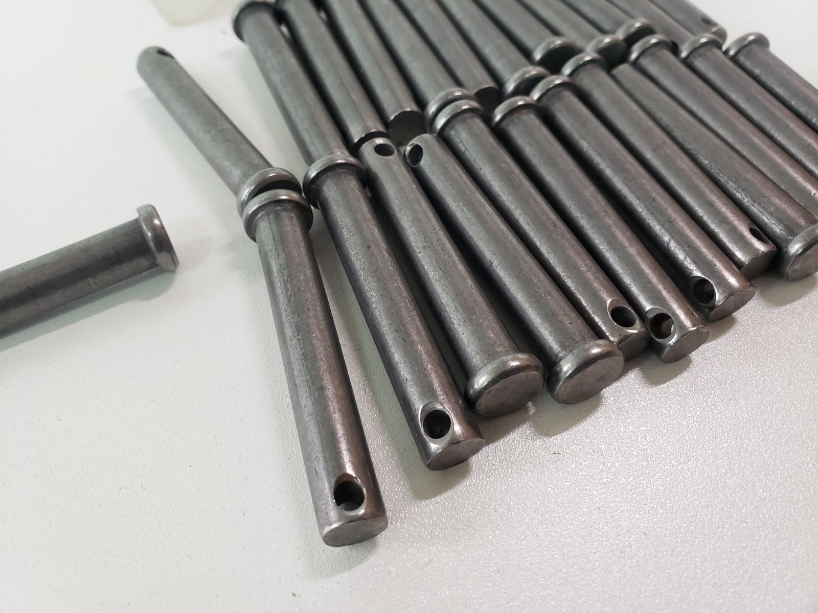 Pack of 25 – UNUSED – ITW BEE LEITZKE 11-165 Clevis Pins 3/8 x 2-1/4