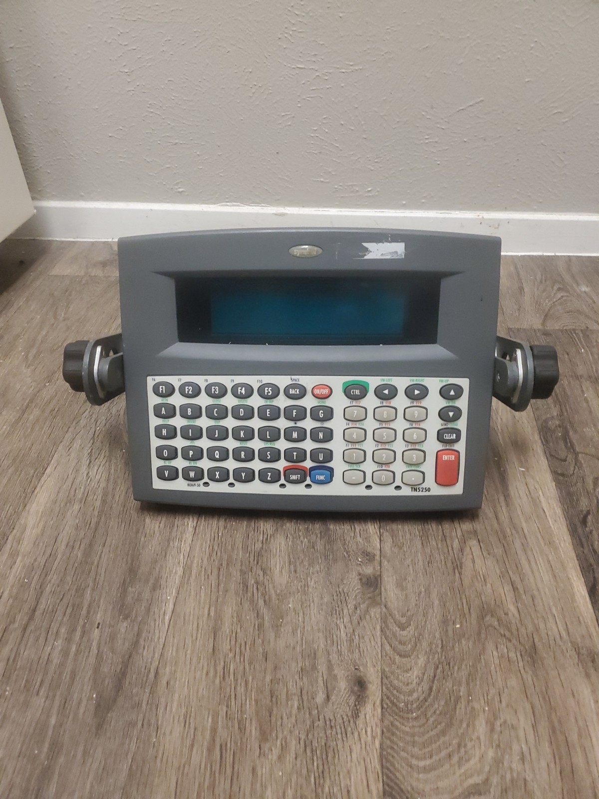 Symbol TN5250 VRC6946-WWV651WW Vehicle Mount Data Terminal