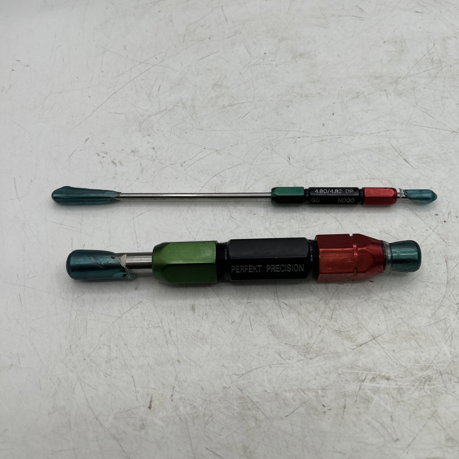 Set Of 2 PERFEKT PRECISION 2.96/2.98 & 4.80/4.82 CYLINDRICAL GAUGE PLUG