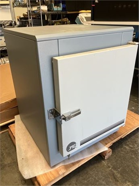 YES 450PB6-8P-G Hi Temp Vacuum Cure /Yield Engineering /Polyimide Bake/2 mo wrty