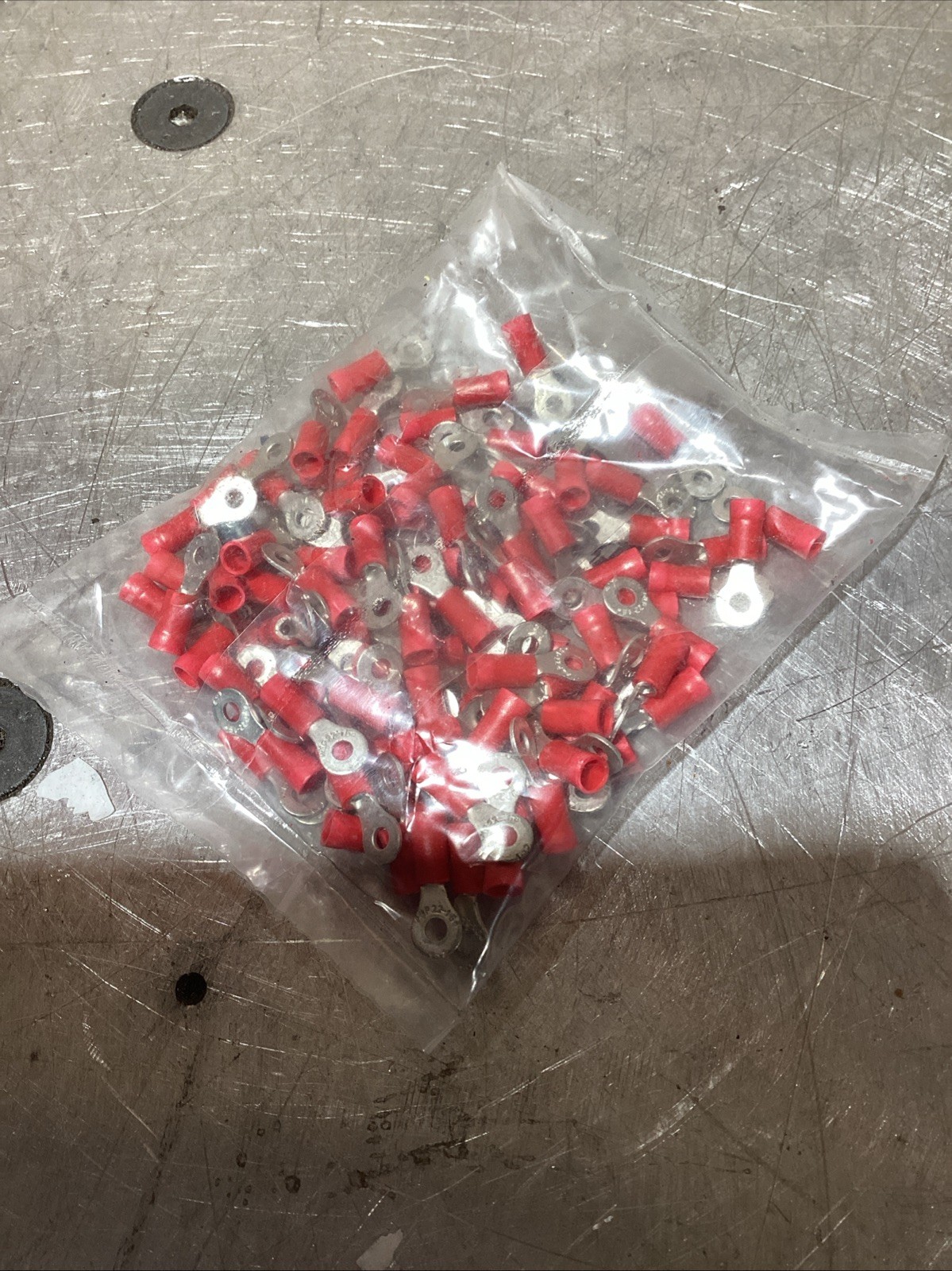 AMP Closed Ring Tongue Terminal 34143, Qty 100 NOS