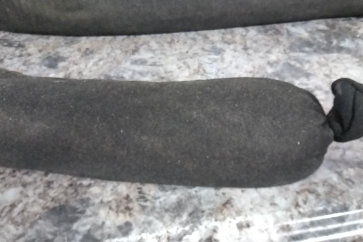 Pig FLT787-BK 5 In x 10 In Size 5 Ft Length Black Filter Sock