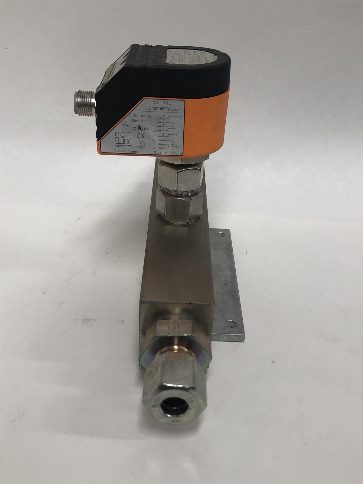 efector inc ifm electronic U00021 10mm Flow Adapter
