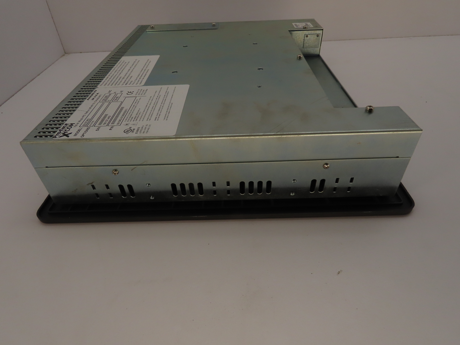 Xycom Automation Proface 5015R2-01000002011 5015T/R2 Operator Interface Monitor