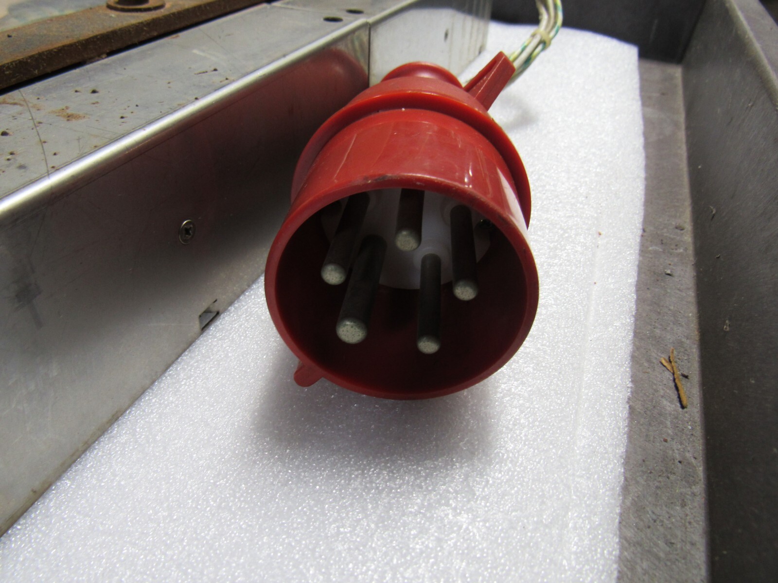 KRELUS IR HEATER CH-5042 G14-25-25 1.7KW 230V MINI/5MM 7.4A – USED