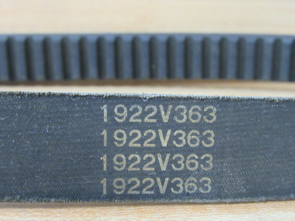 Mitsubishi 1922V363 Vari-Star Belt