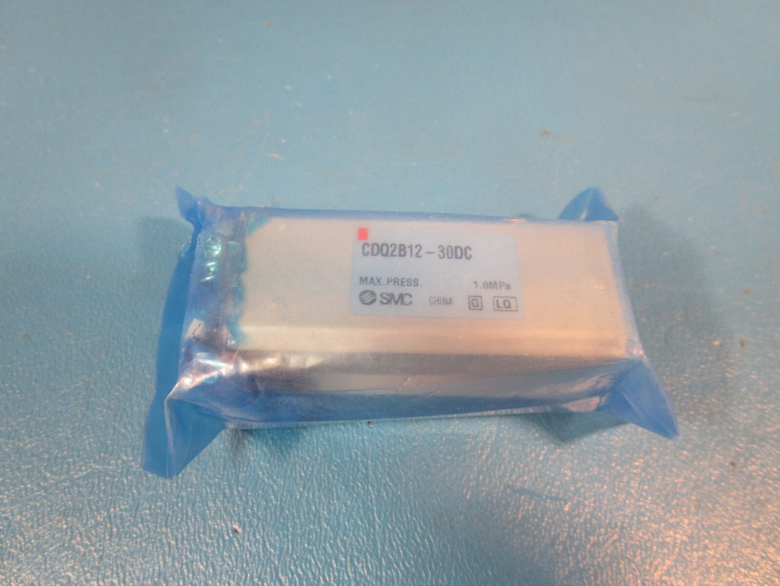 SMC CDQ2B12-30DC, COMPACT CYLINDER, 12mm Bore, 30mm Stroke