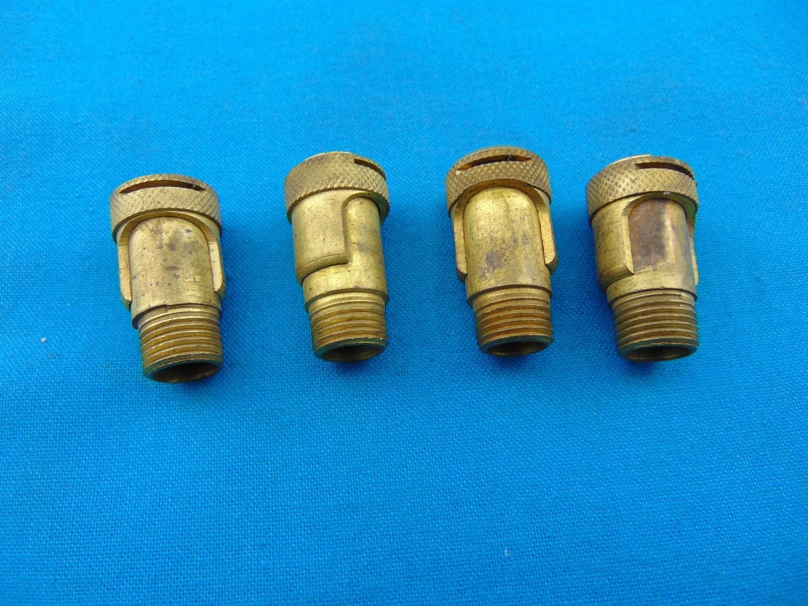 1/8″ NPT Brass Twist Oilers 4 Pieces NOS Early Model T Ford Nice Patina