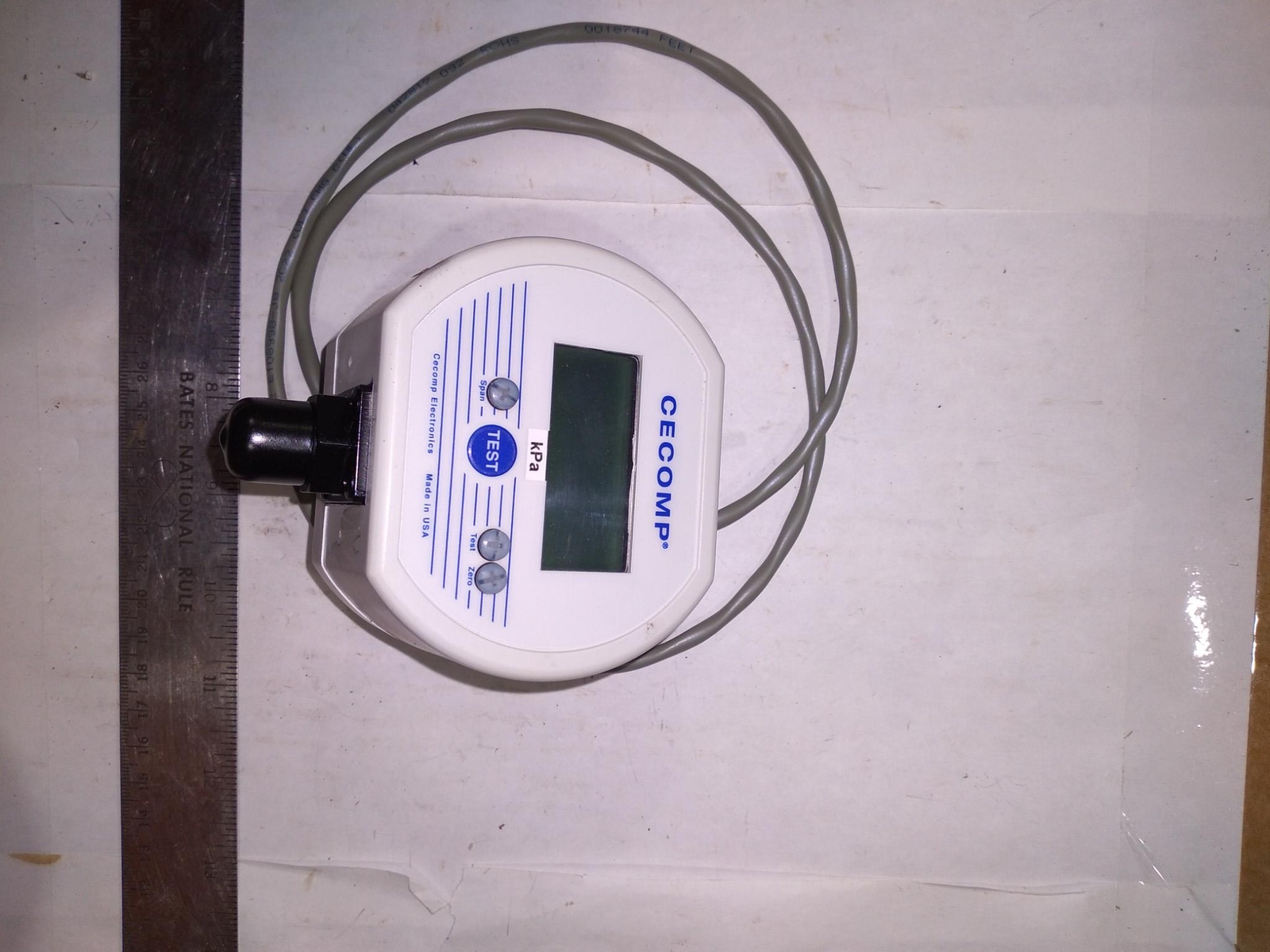 CECOMP ELECTRONICS F4L100KPAG 0-100.0KPA