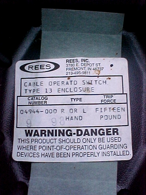 REES CABLE OPERATED SWITCH 04944-000 SG