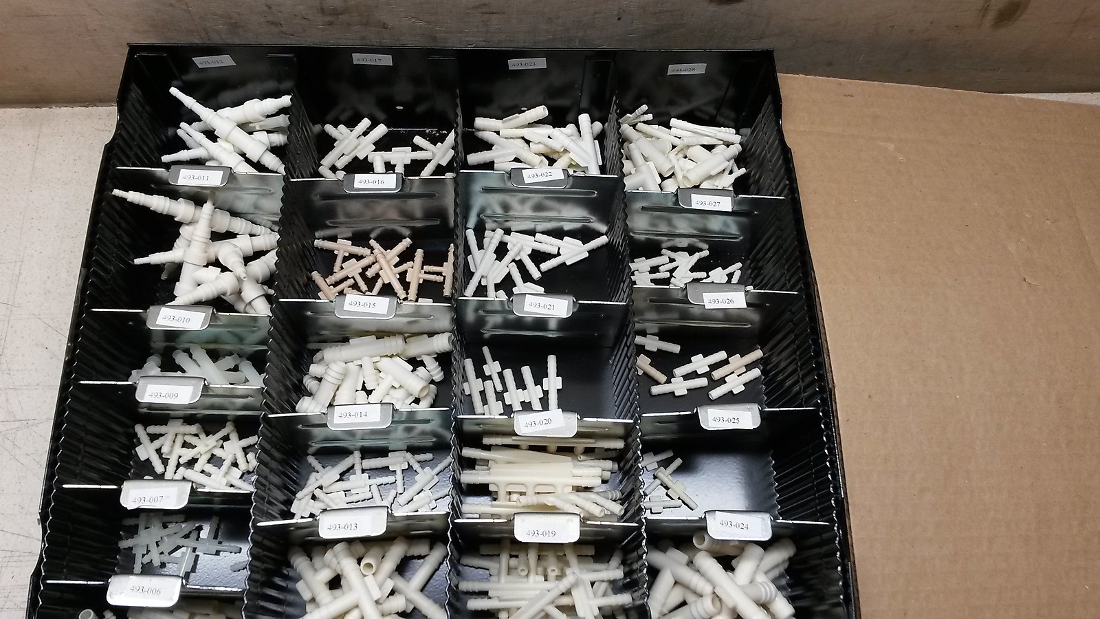 NOS Dorman Tee Assortment w/ Metal Drawer 005-493 4730011841083