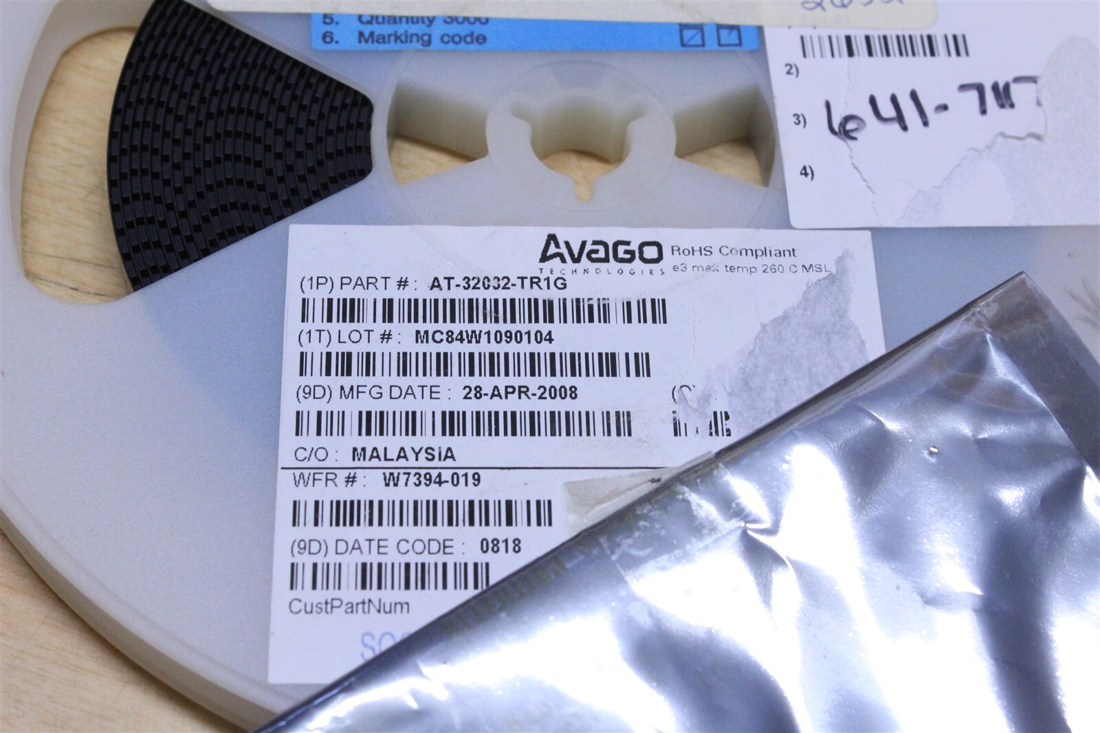 NEW Avago At-32032-tr1g 2652 pieces *FREE SHIPPING*