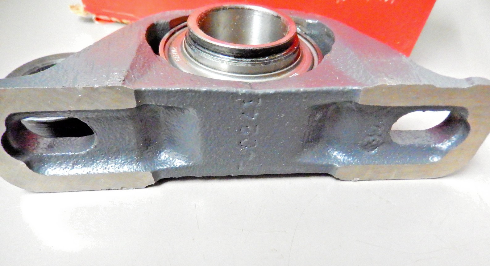 Fafnir RAK 1 3/16″ Pillow Block Bearing 2 Bolt Mount With Locking Collar 1-3/16″