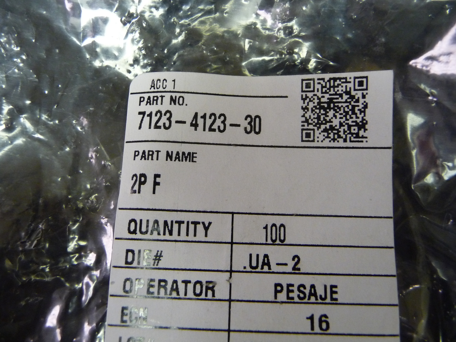 Yazaki 7123-4123-30 Qty of 75 per Lot L TYPE