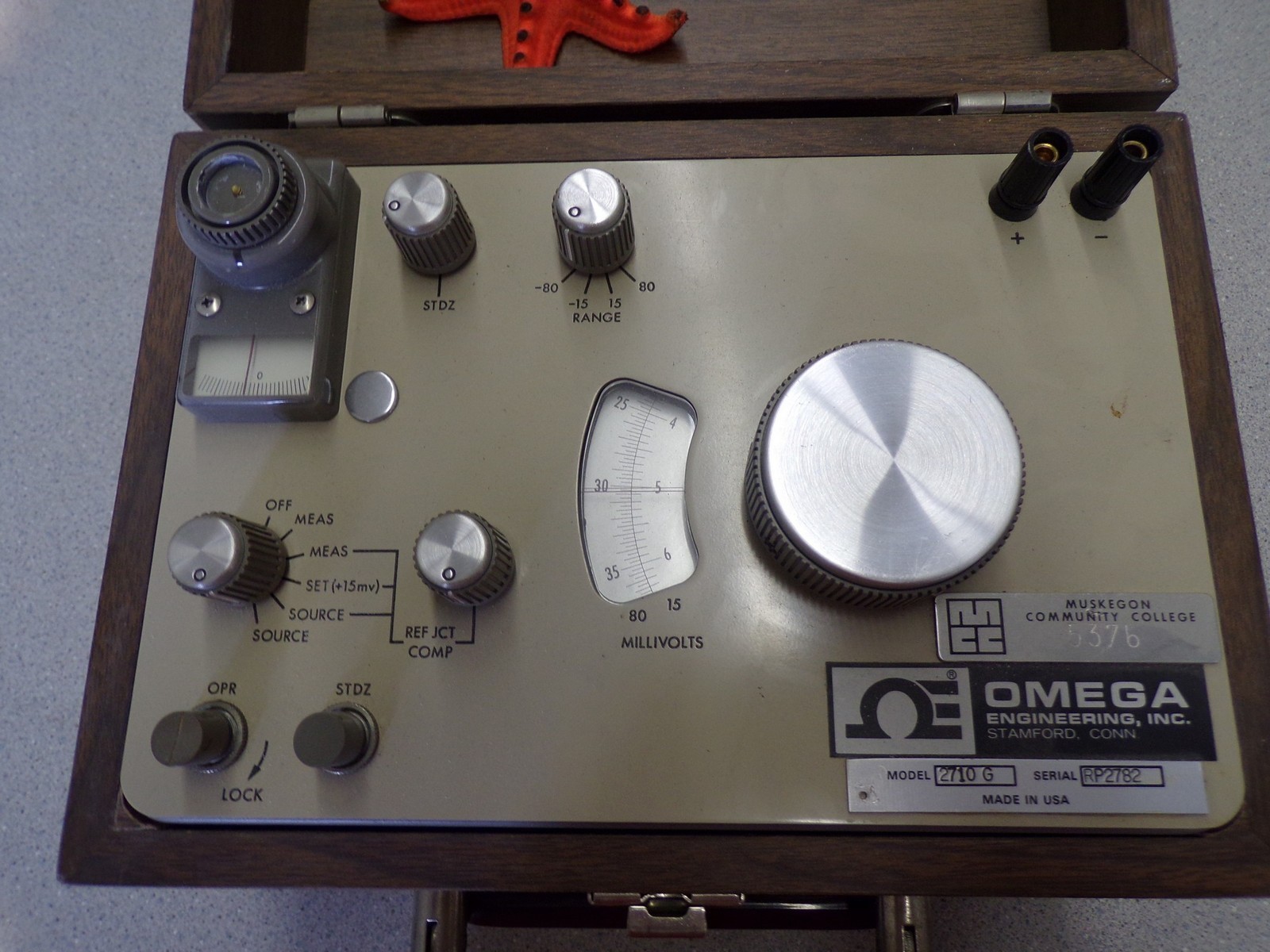 NEW Omega 2710 G RP2782 Test Meter In Case *FREE SHIPPING*