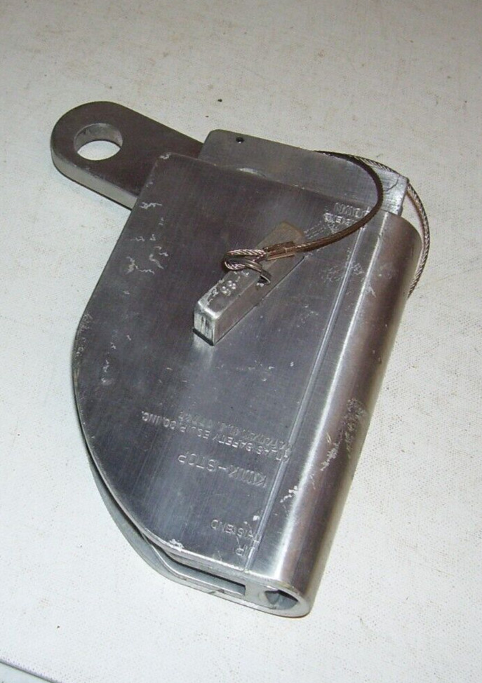 NICE Atlas Safety Equipment 6275 Kwik Stop Rope Grab, Never Used