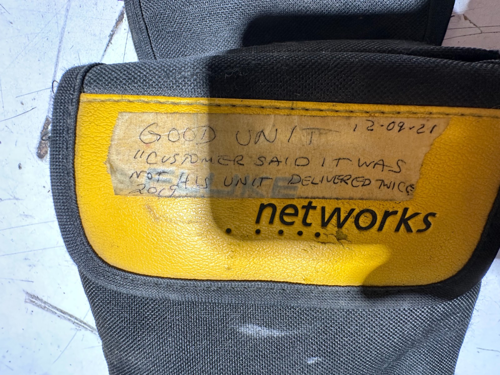 FLUKE 990DSL WITH CASE WIRES POWERS ON
