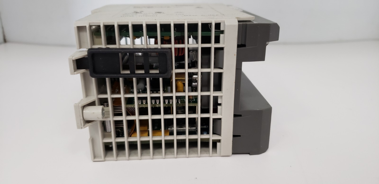 SCHNEIDER AUTOMATION PC-E984-245 MODICON PROGRAMMABLE CONTROLLER, 984 COMP, 8K