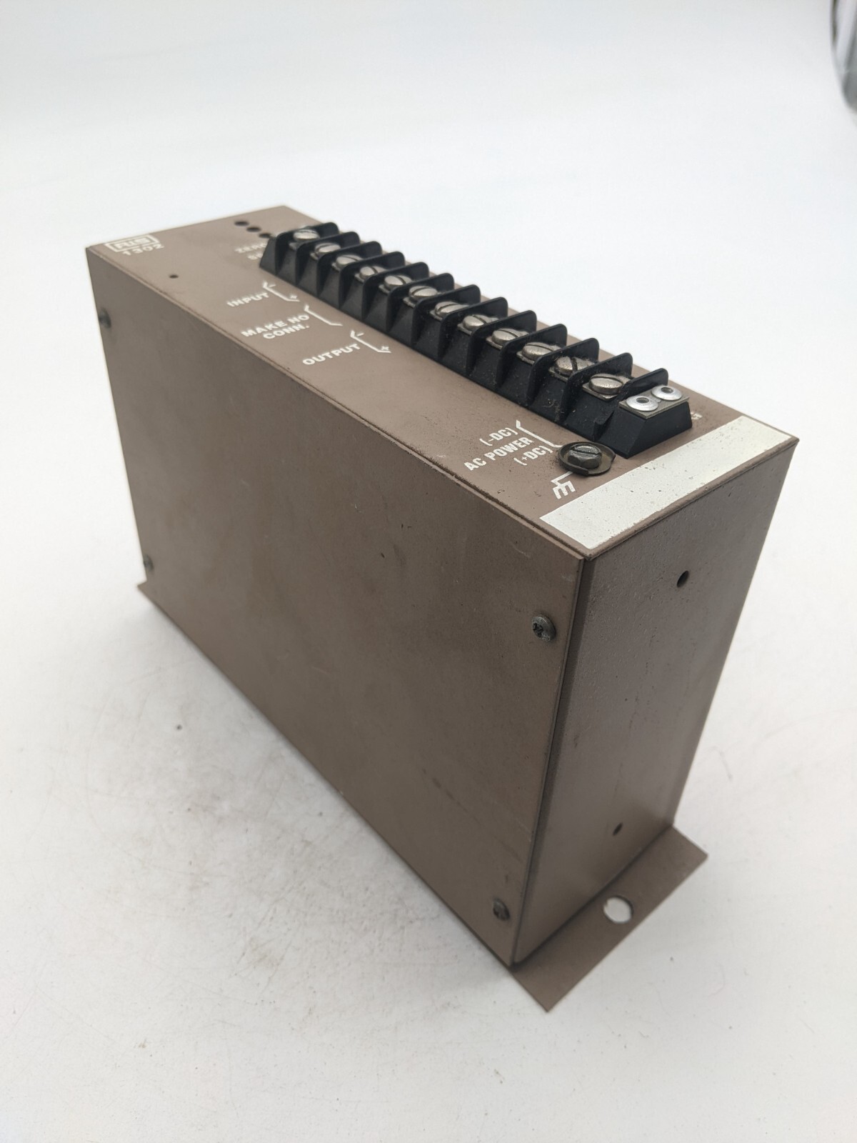 RIS SC-1302 Voltage/Current Isolated Transmitter 115VAC 4-20mA 1-5VDC 4W 50/60Hz