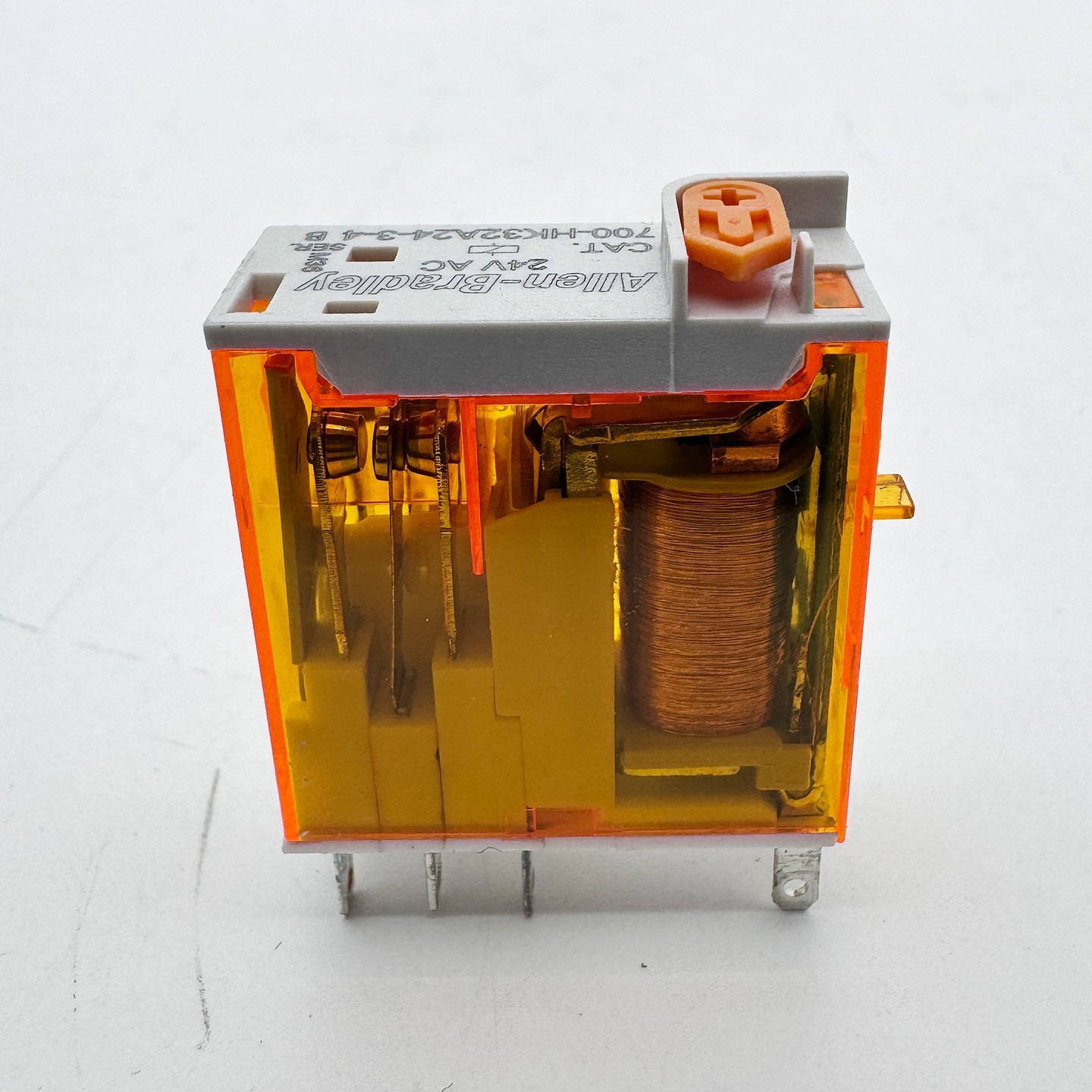 700-HK32A24-3-4 24V 50/60Hz GP Slim Line Relay New Original 700HK32A2434
