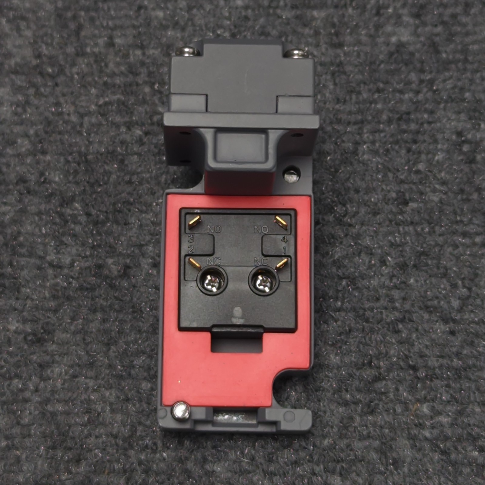 Suns HLS Standard 1/2″ NPT AC Heavy Duty Rotary Limit Switch + Lever Roller H-04