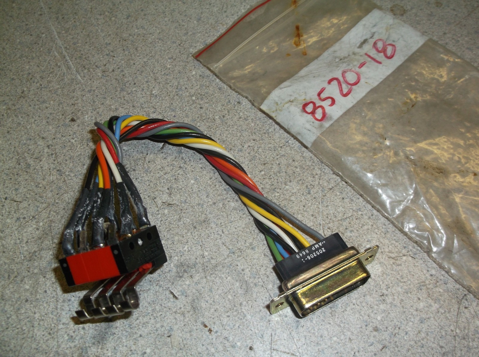 Van Dorn Communications Breakout Box 307308 Rev. C 91520296 *FREE SHIPPING*