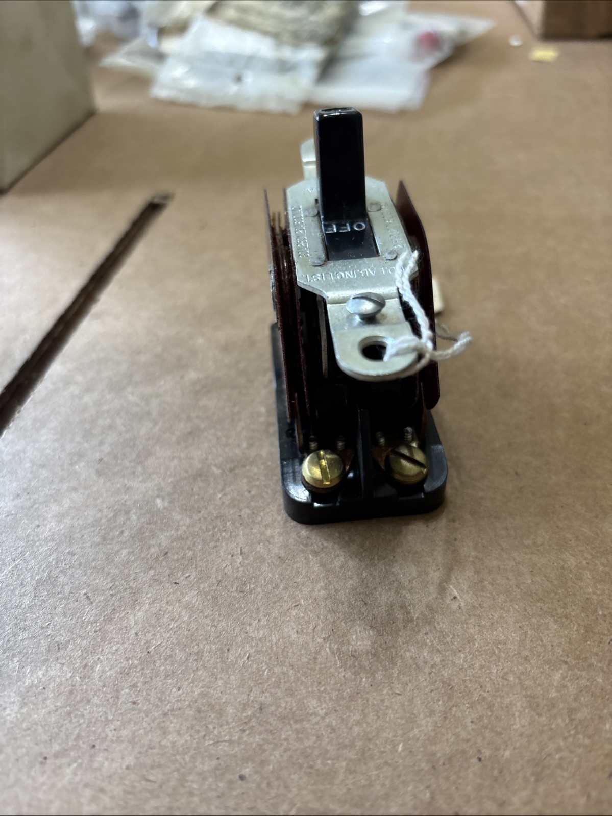 ARROW HART 80093 SPECIALTY SWITCH 30A 250V 20A 600 VAC 2 HP