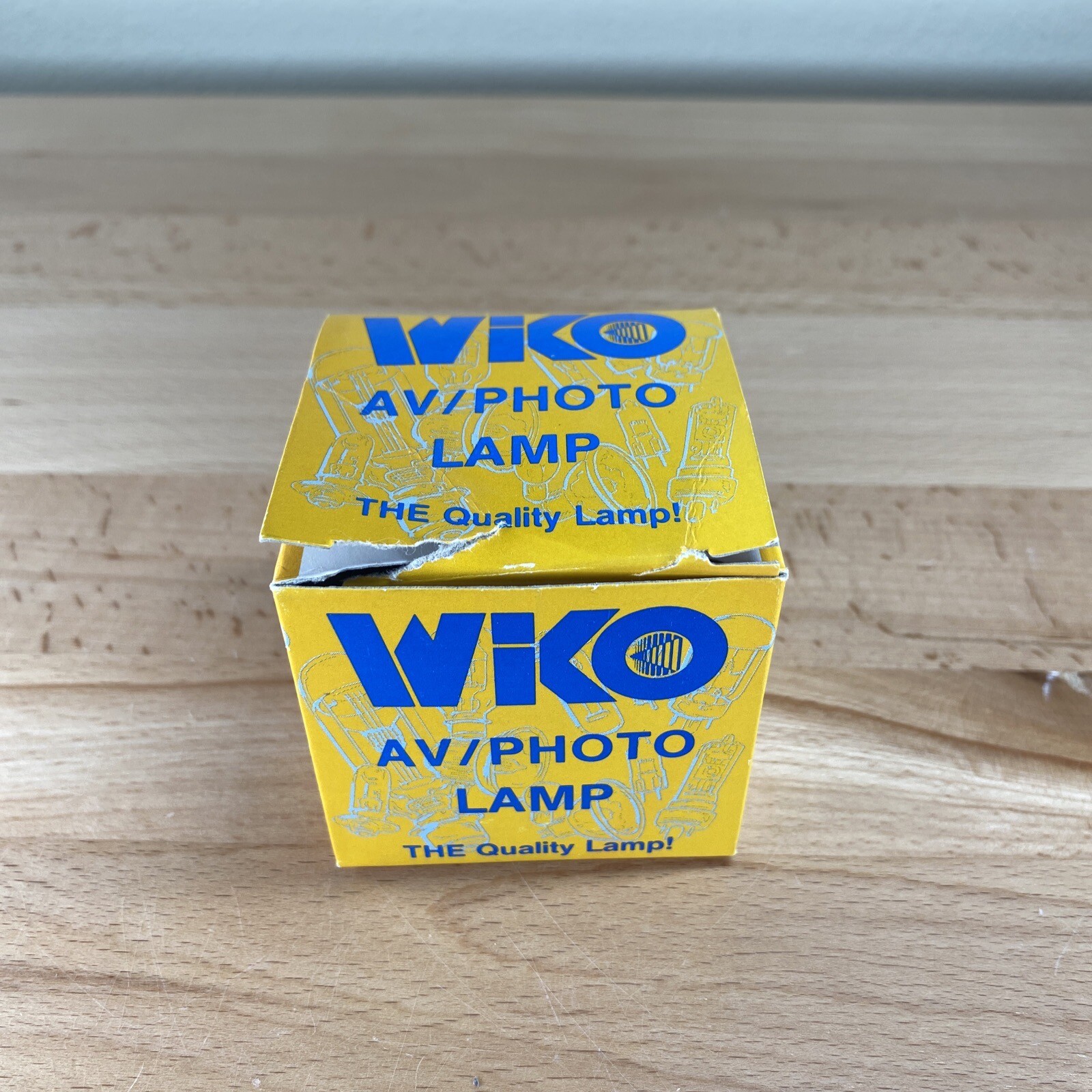 Wiko DDM AV/Photo Lamp 19V 80W New!