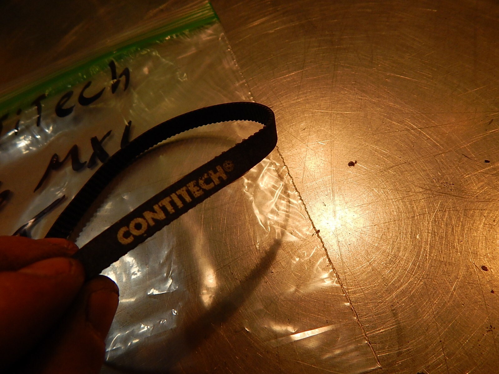 NEW Contitech B126MXL Belt *FREE SHIPPING*