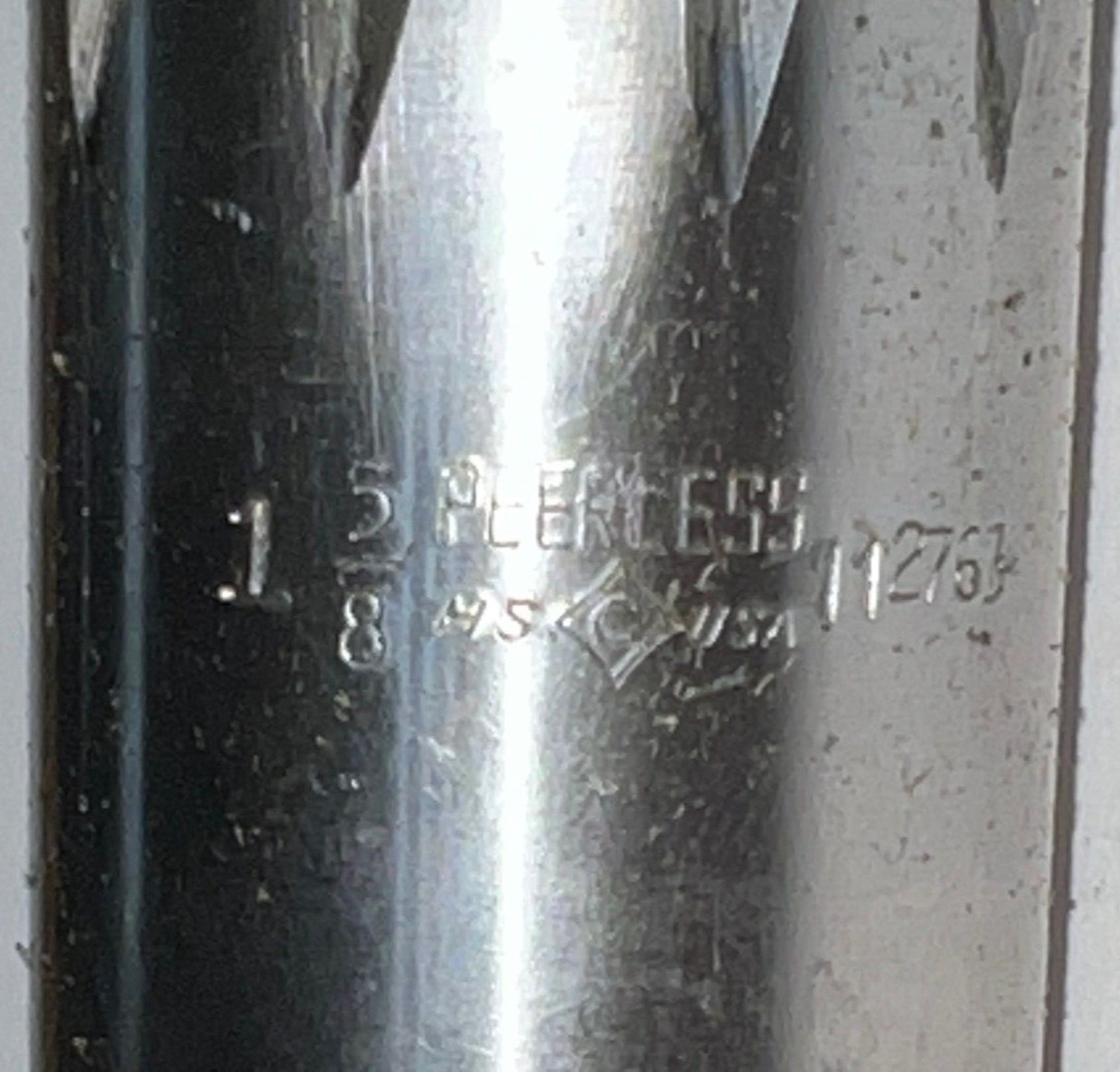 CLEVELAND STRAIGHT REAMER 112763 MT4 10 FLUTE 1-5/8″ CUT DIA. 2-1/4″ LOC 13″ OAL