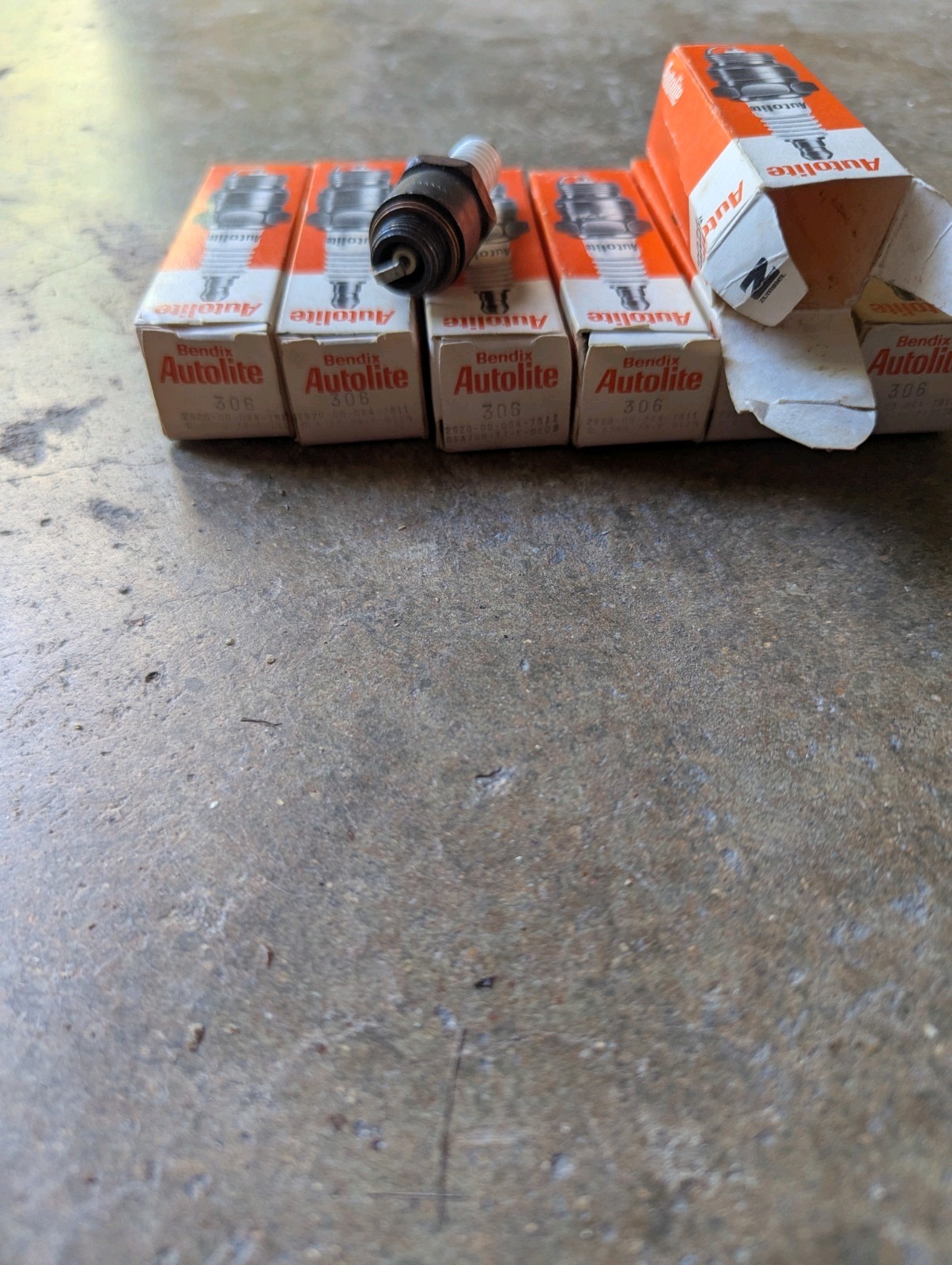 Autolite 306 Spark Plugs each NOS