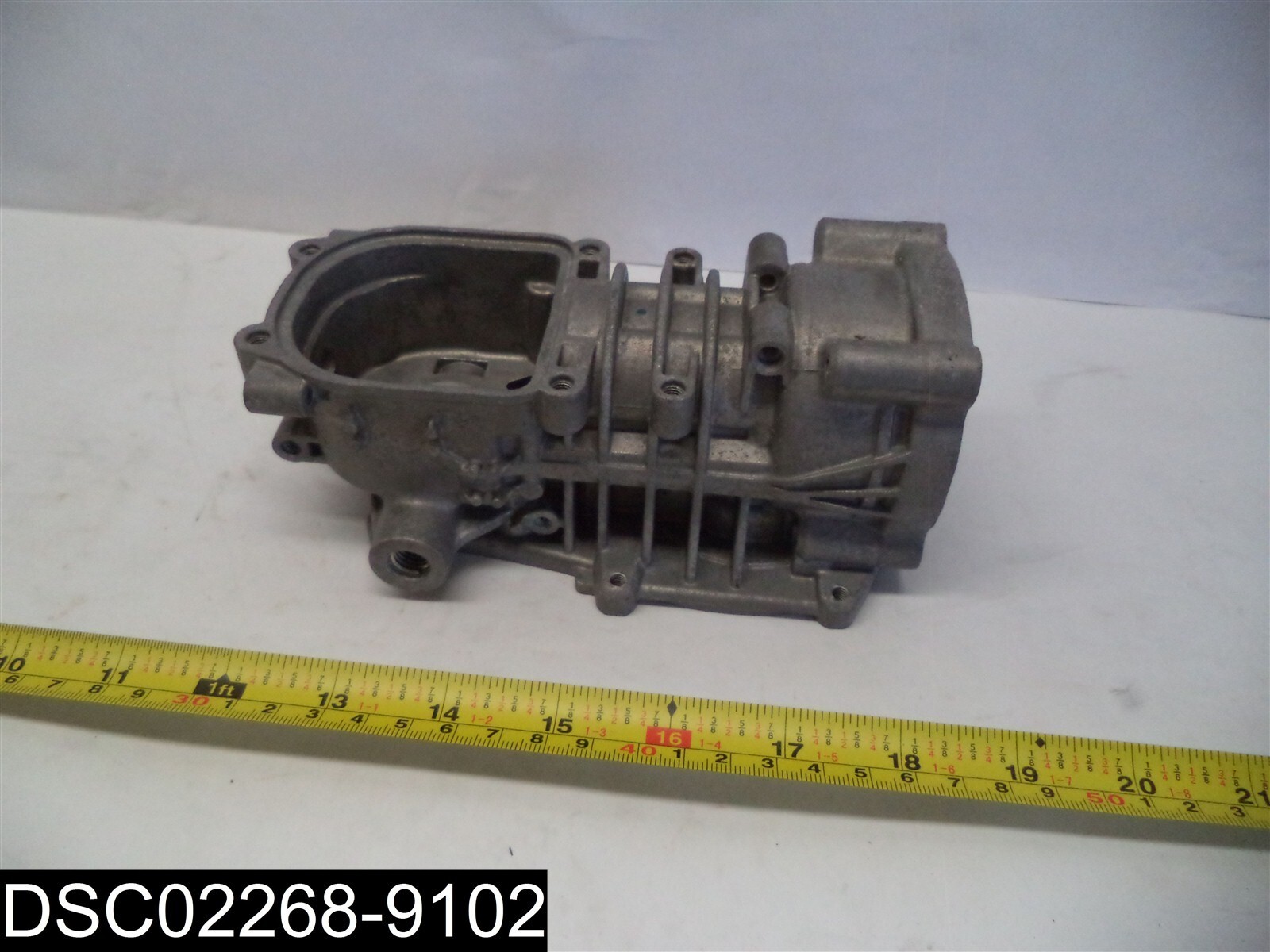 Minor Scratches 495 698 Aluminum Housing