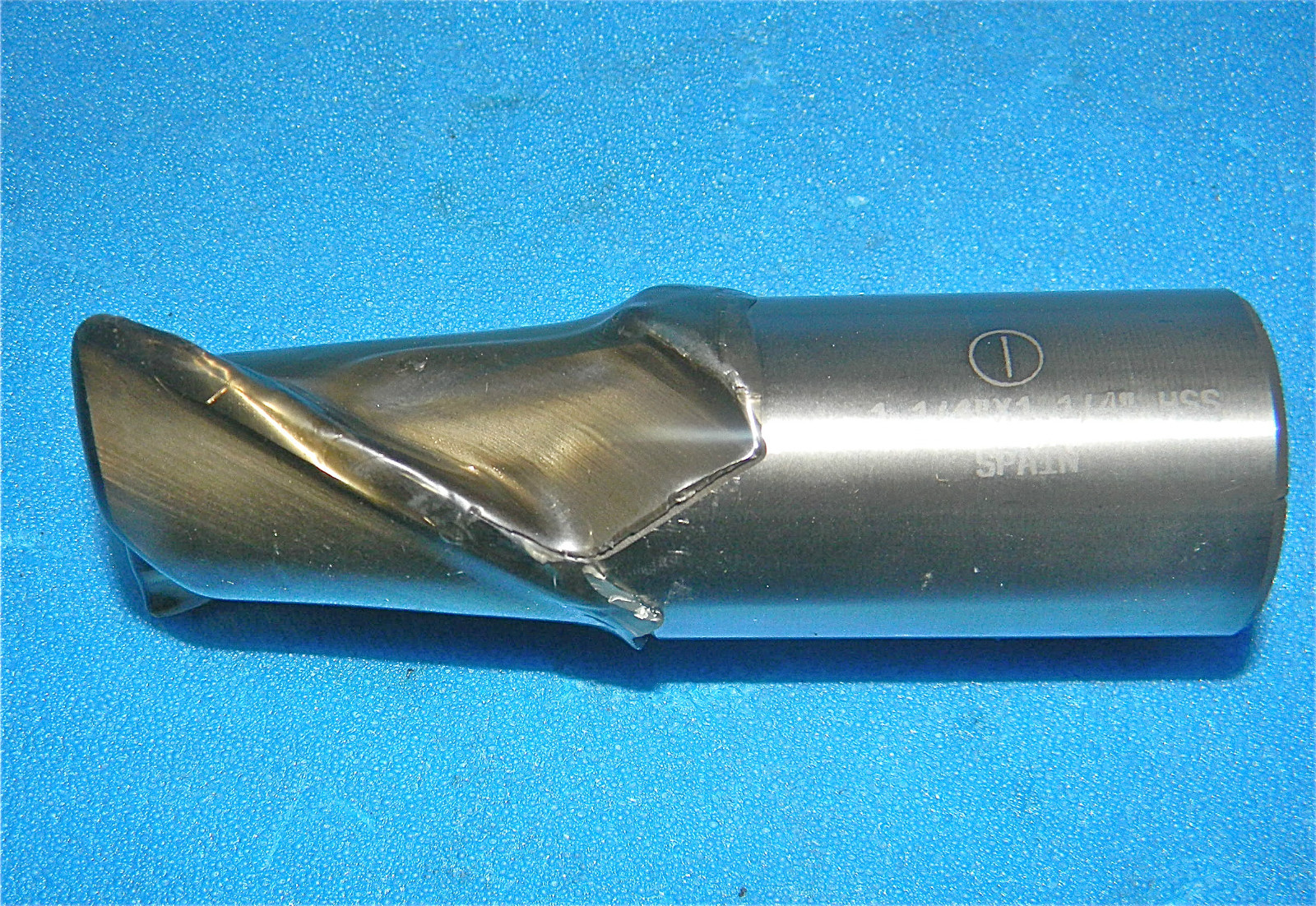 Interstate Square End Mill 1-1/4″ x 2″ x 4-1/8″ HSS RH #720-3228