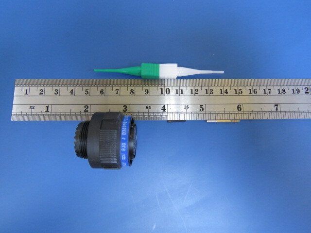 SOURIAU D38999/26ZD35SN Qty of 1 per Lot 37 Position Circular Connector Plug