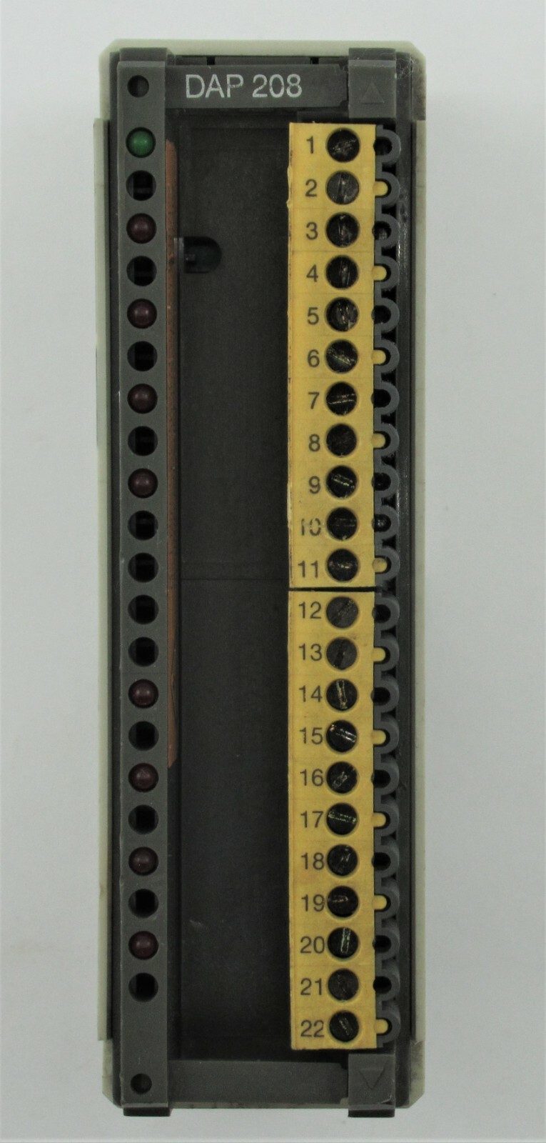 Schneider AEG DAP-208 / AS-BDAP-208 24VDC/230VAC 8 POINT 2A OUTPUT RELAY