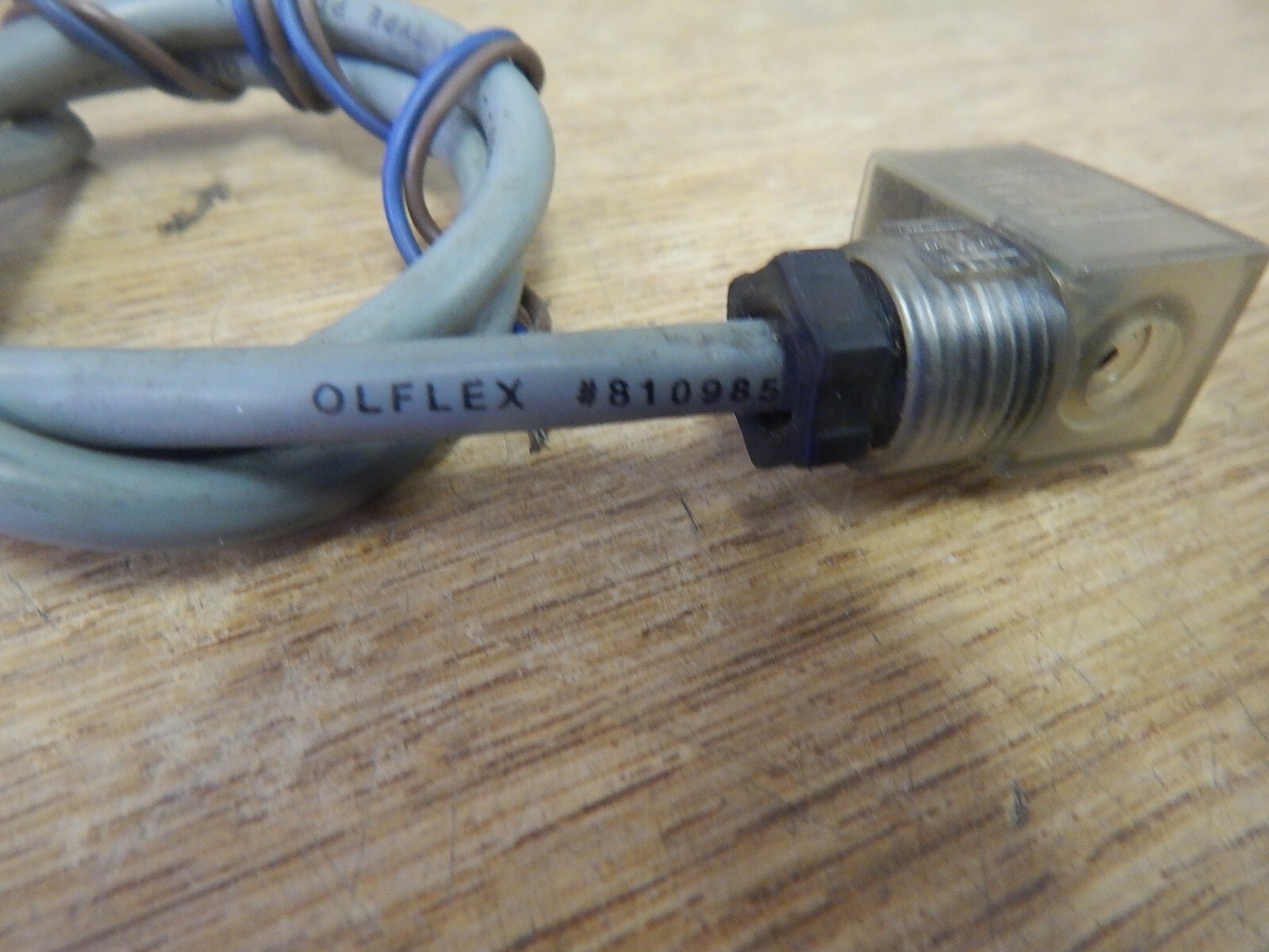 Olflex 810985 Cord V1904 115U Solenoid Connector Cable *FREE SHIPPING*