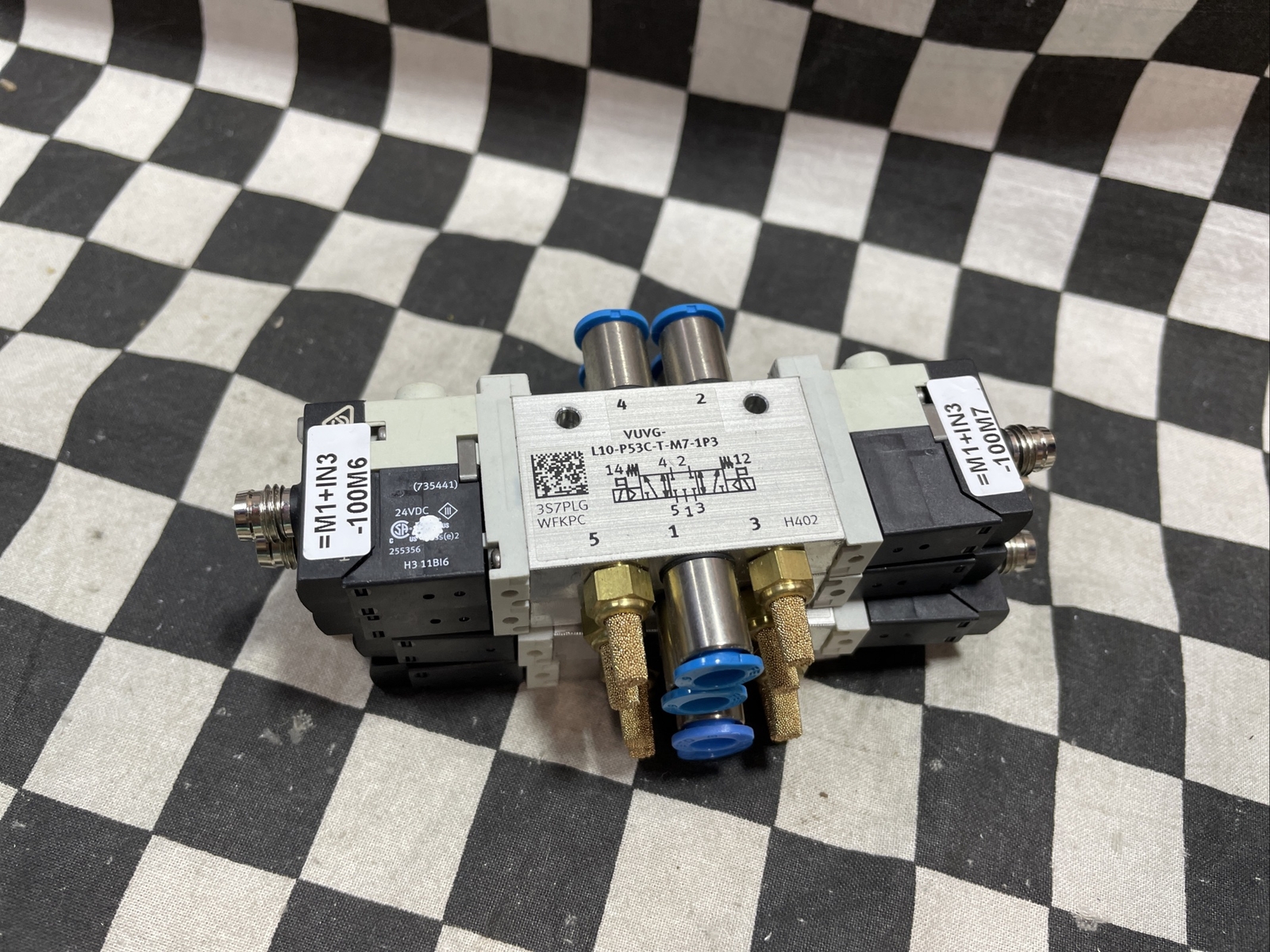 Festo VUVG-L10-P53C-T-M7-1P3, 566476, Solenoid Valve 5/2-way, LOT OF 4 #133P17