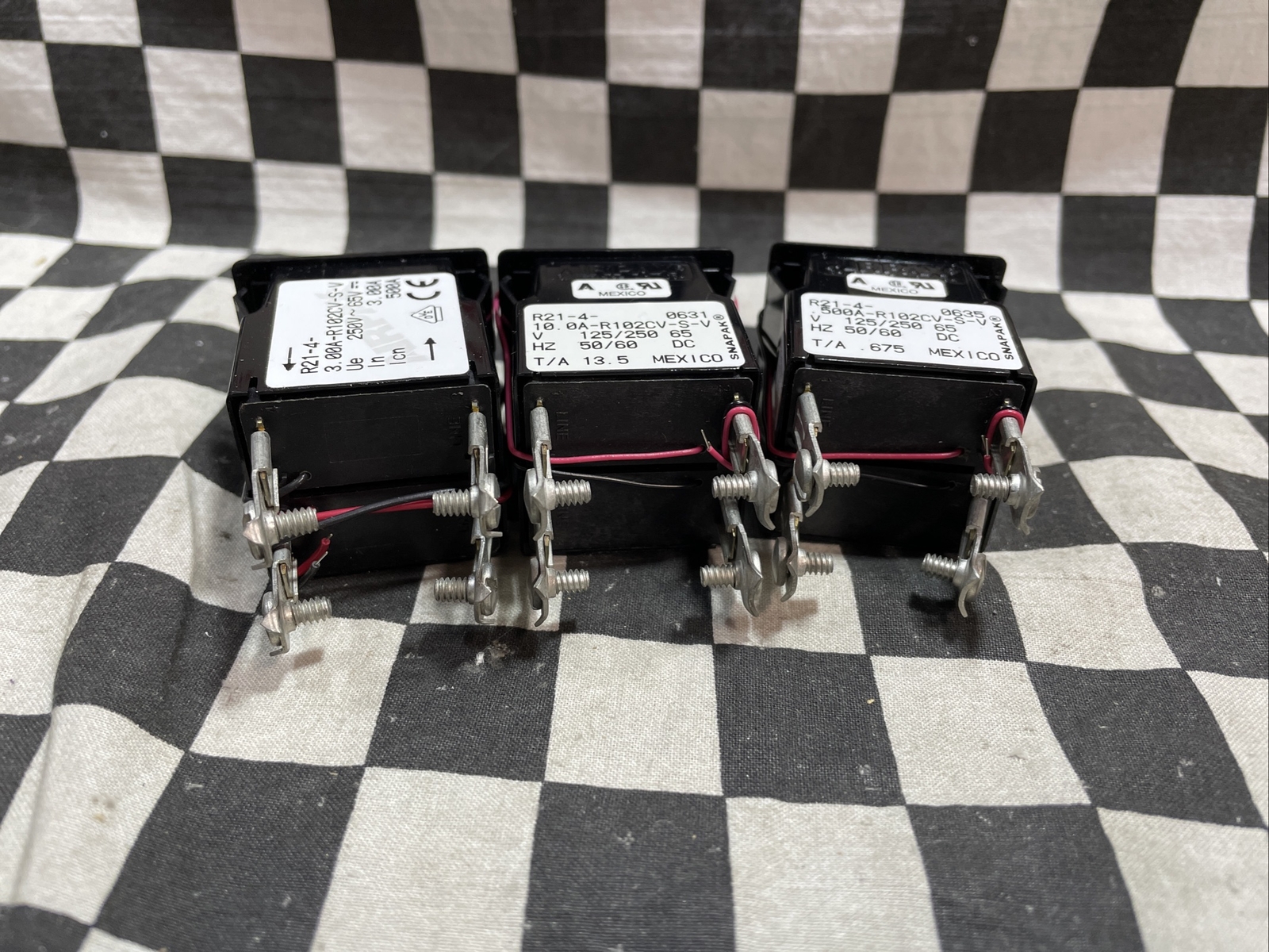 AIR R21-4-3.00A-R102CV-S-V R21-4-.500A-R102CV-S-V R21-4-3.00A-R102CV-S-V #1473Q8