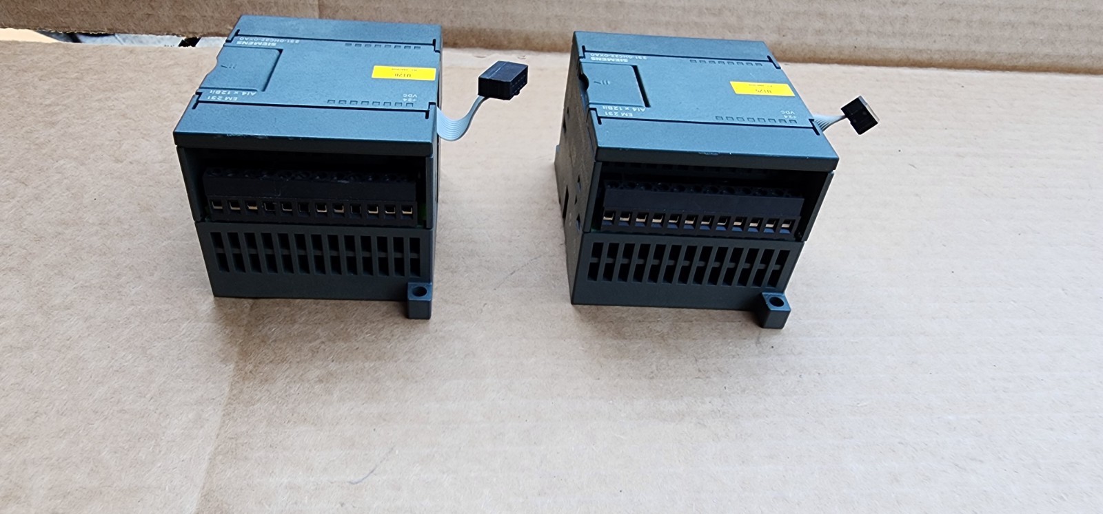 2 SIEMENS SIMATIC S7-200 ANALOG INPUT MODULE EM231 6ES7 231-0HC22-0XA0