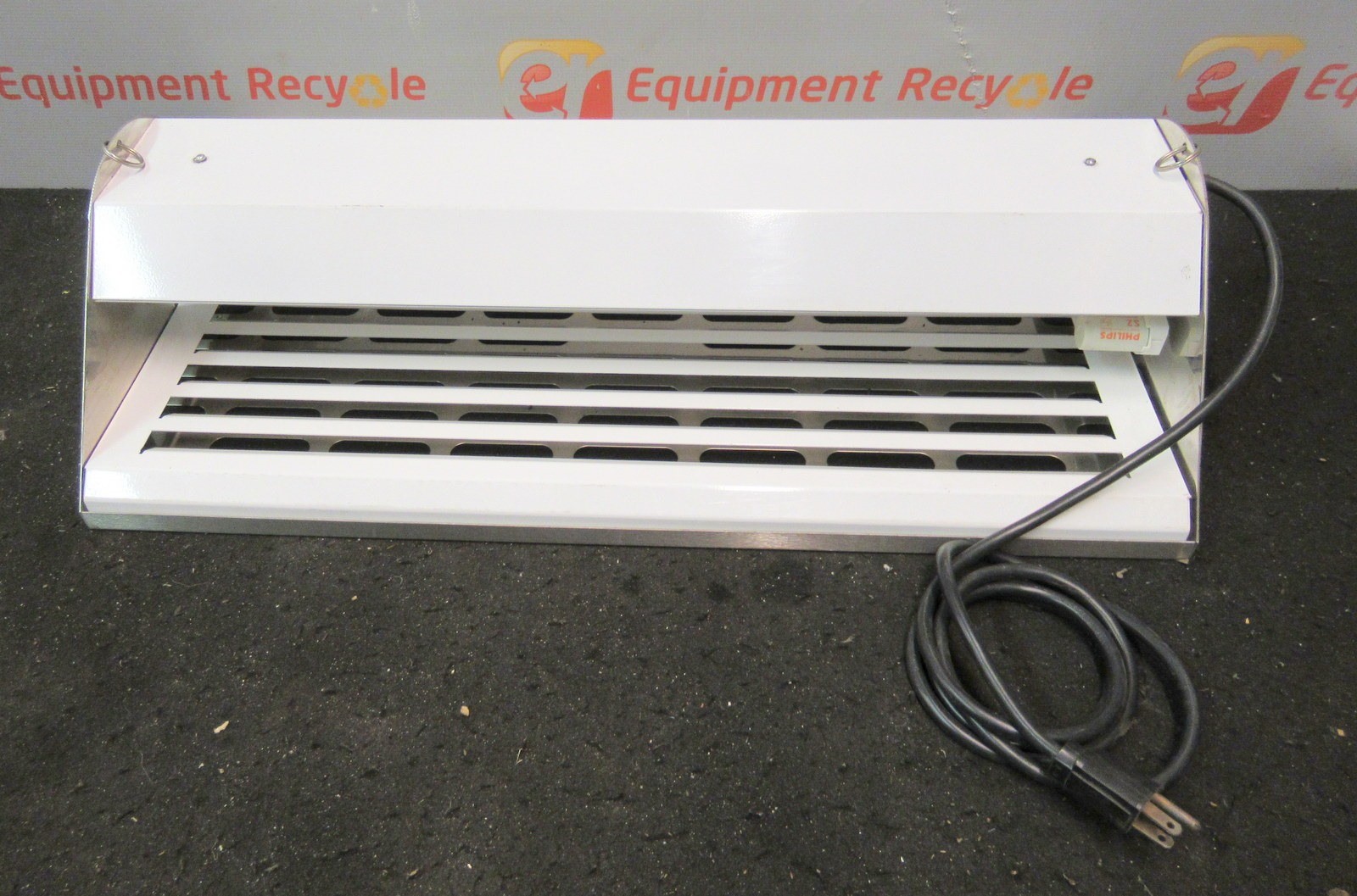 P&L Systems FLYTRAP FT80 Commercial Fly Trap Mount 110V 60Hz 205W Vector New