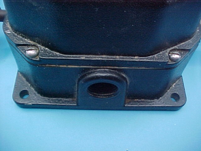 REES CABLE OPERATED SWITCH 04944-000 SG
