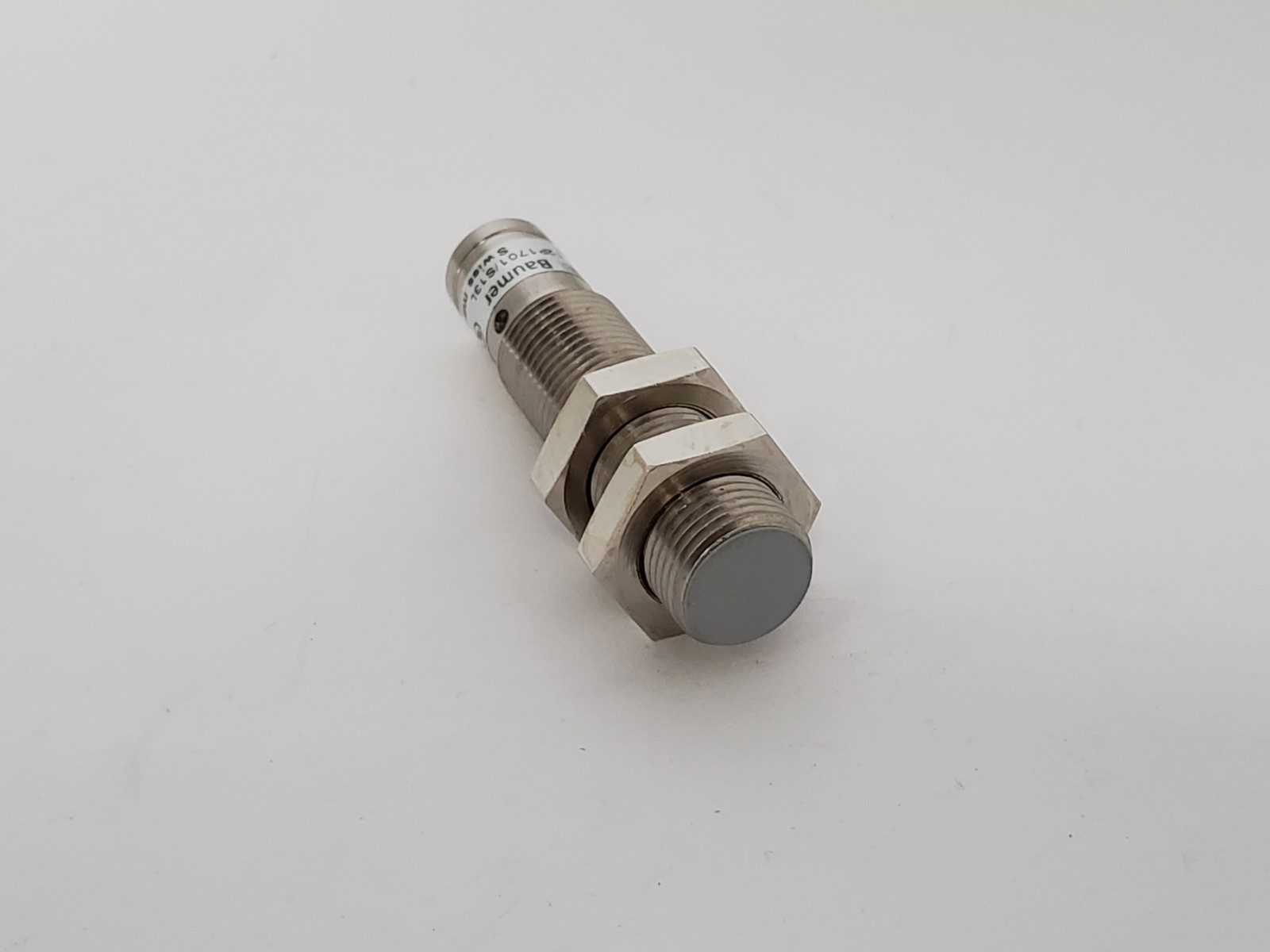 BAUMER IFRM 12P1701/S13L INDUCTIVE PROXIMTITY SENSOR PNP N.O. 10-30 VDC NNB
