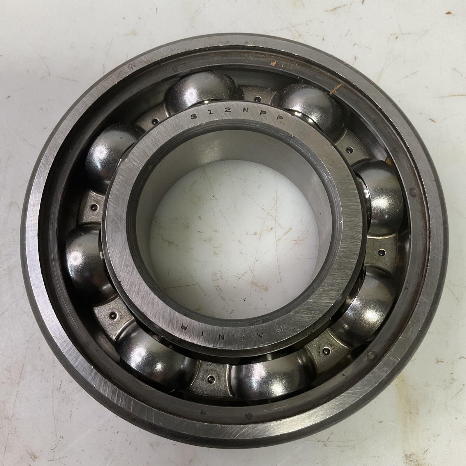 Fafnir Deep Groove Ball Bearing Round 60mm ID 130mm OD 1.22” Width 312K