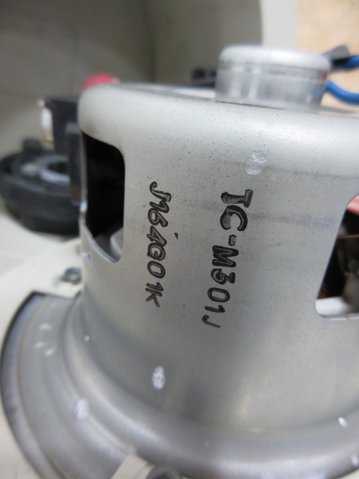 2000 MITSUBISHI RA90 EDM 3305019 JC-M301J TC J164G01K MOTOR ENCODER UNIT CNC