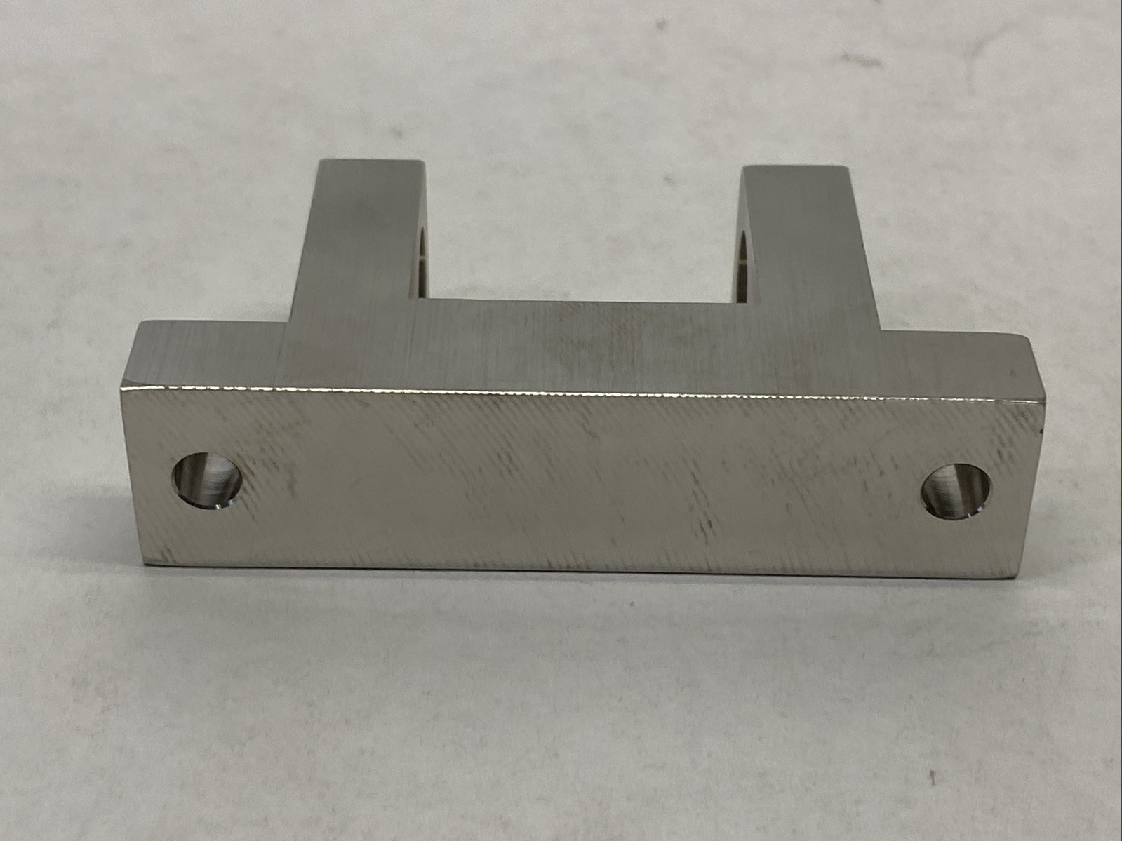 Misumi HGBPS12-W30-H30 U-Shaped Hinge Base H7 Type