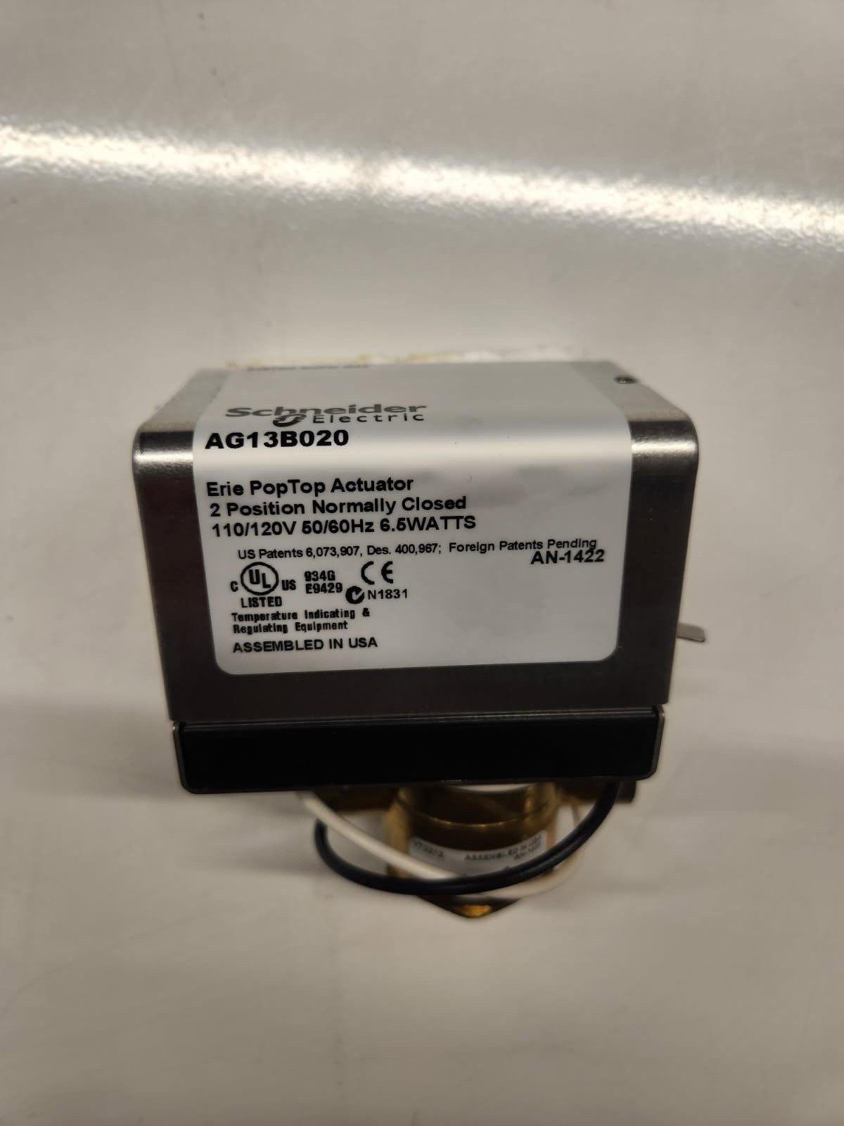 Schneider Electric Erie PopTop Valve Assembly – VT2212G13B020