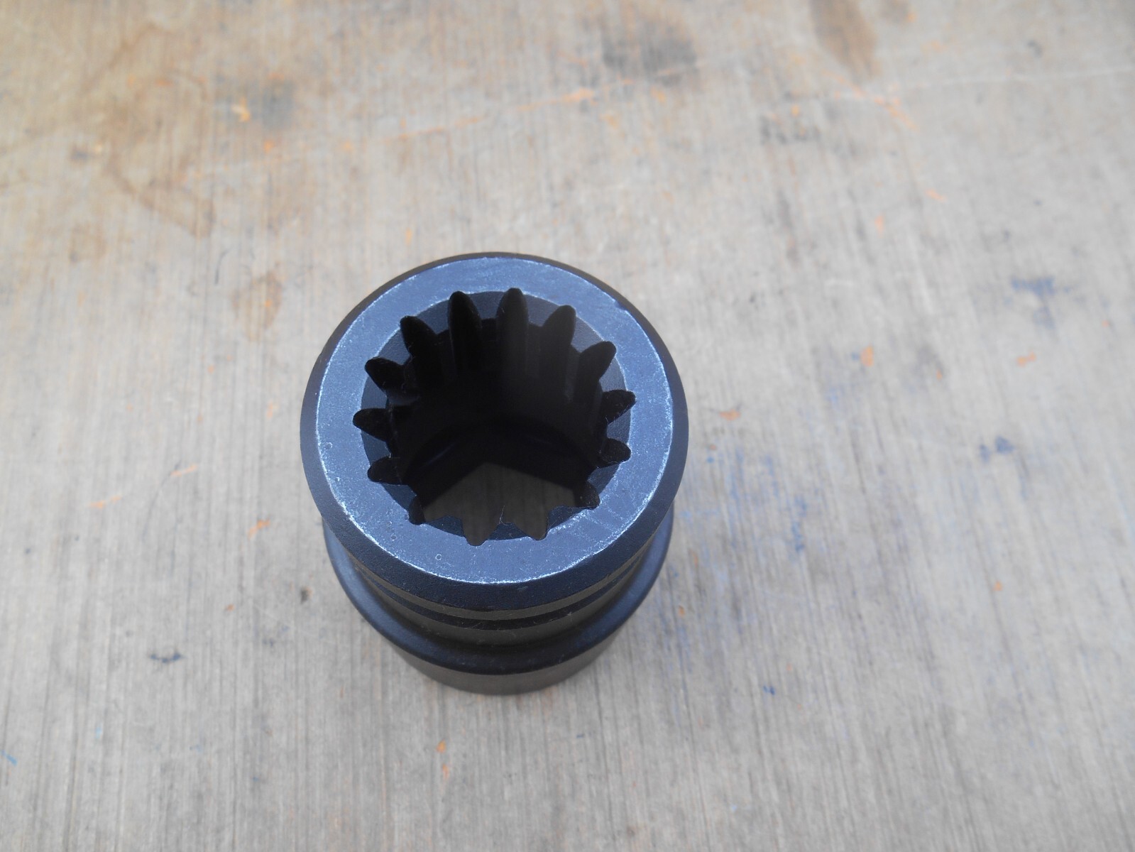 Proto 09925 1 9/16″ No. 5 spline drive socket, New