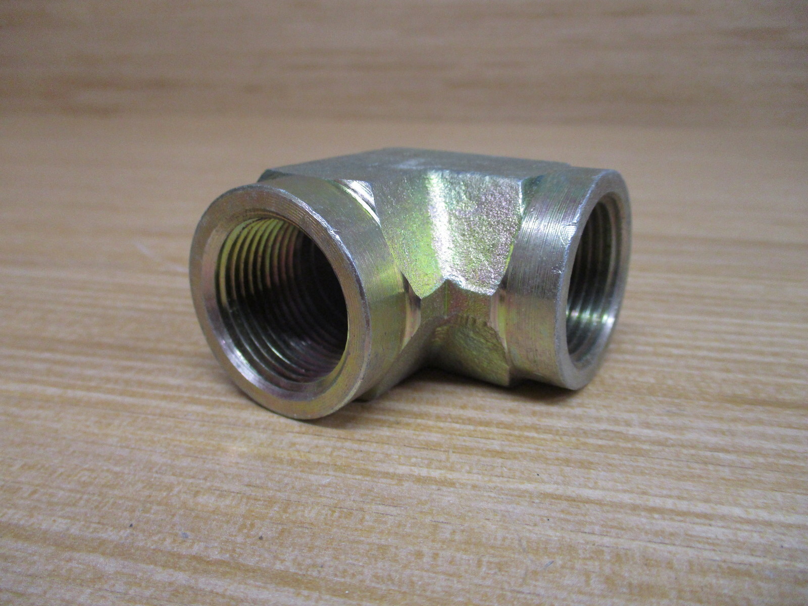 Parker 3/4DD-S 90° Pipe Elbow 34DDS