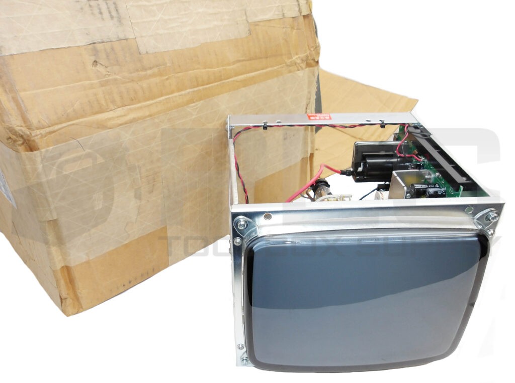 NEW FANUC A61L-0001-0093 MONITOR W/ OZUCHI D9MM-11E 9″ SCREEN