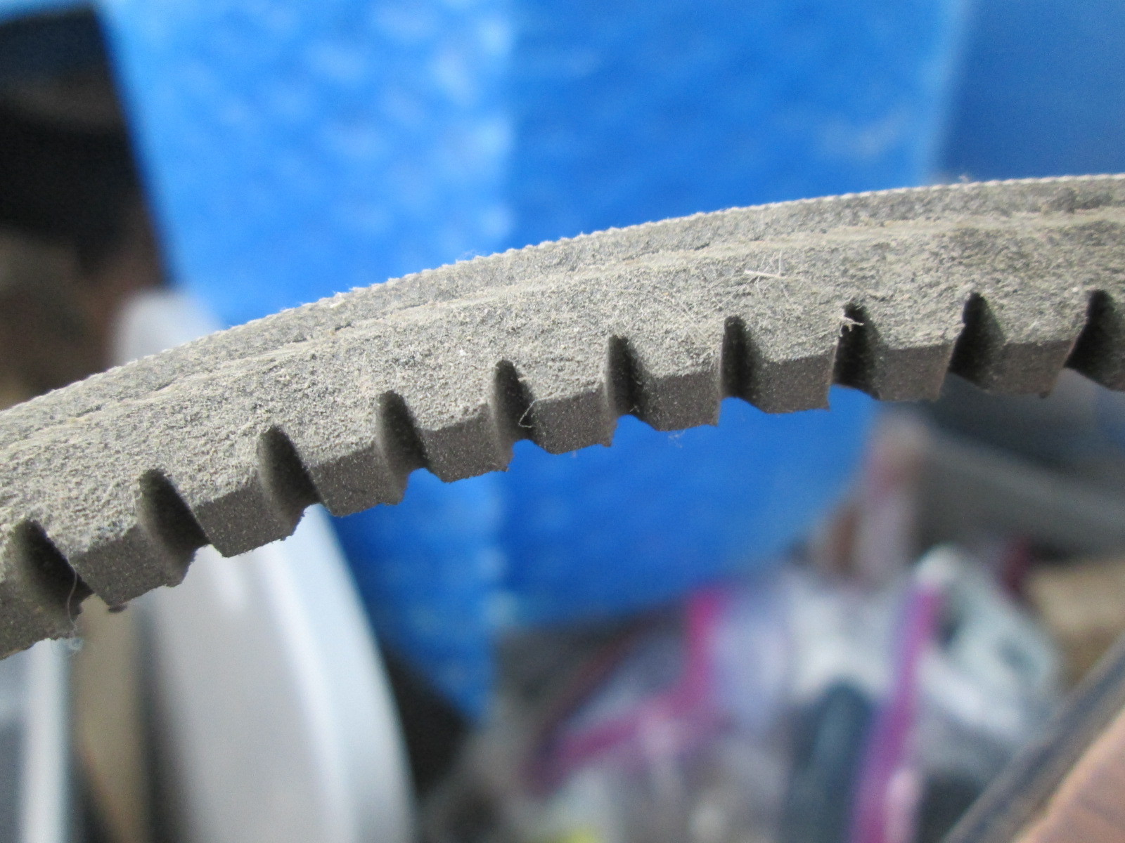 Goodyear Hy-T Cogged Wedge Matchmaker Industrial V-Belt V Belt 3VX710